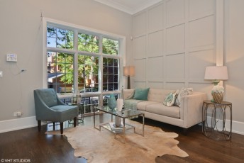 03_1544GraceSt_1_LivingRoom_HiRes