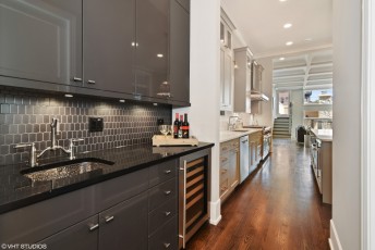 08_1544GraceSt_83_Pantry_HiRes