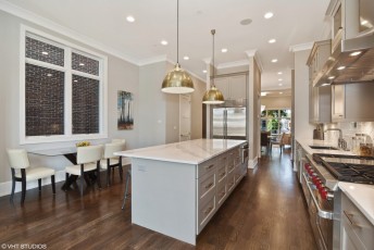 09_1544GraceSt_191_KitchenBreakfastRoom_HiRes